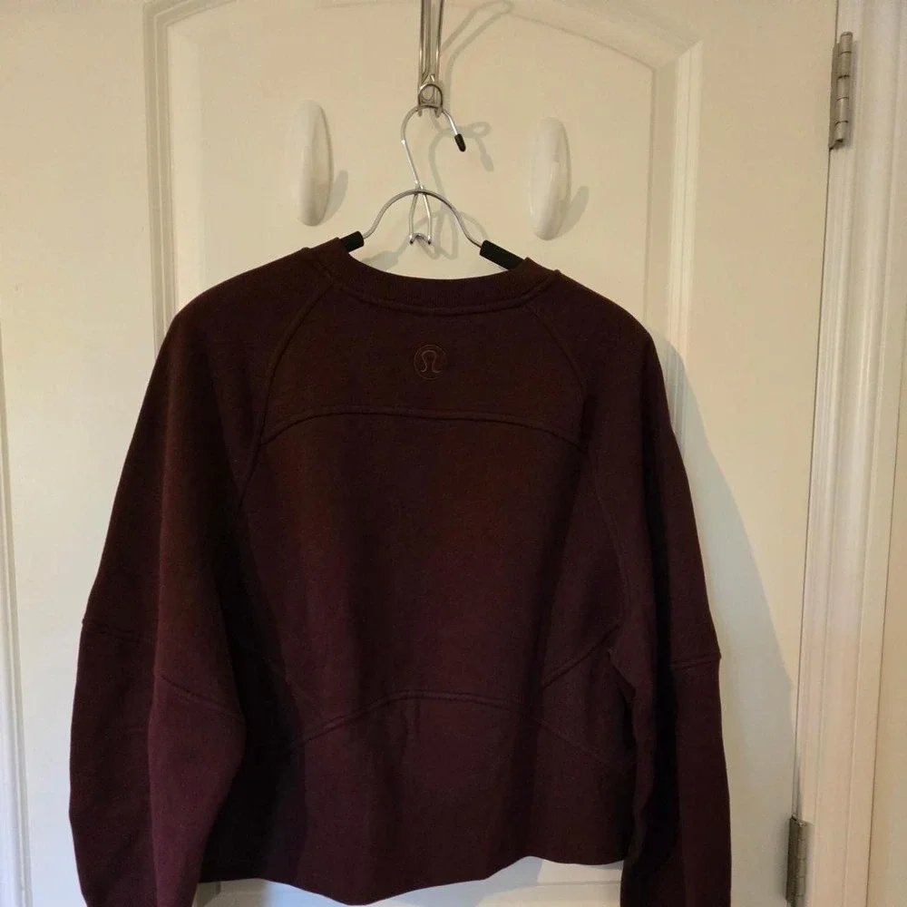 Lululemon burgundy crewneck sweatshirt